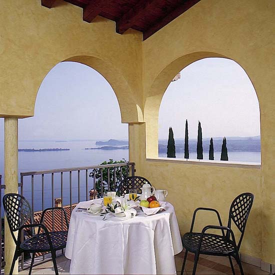 Residence Borgo degli Ulivi Residence Borgo degli Ulivi