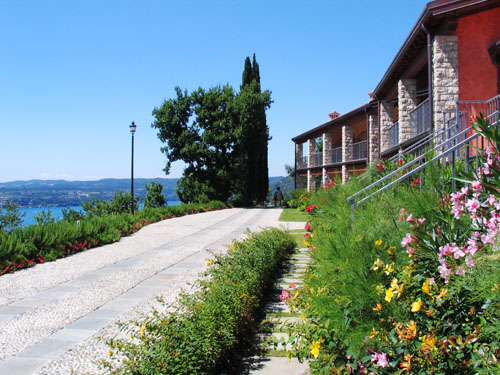Vacanceselect Residence Borgo degli Ulivi Vacanceselect Residence Borgo degli Ulivi